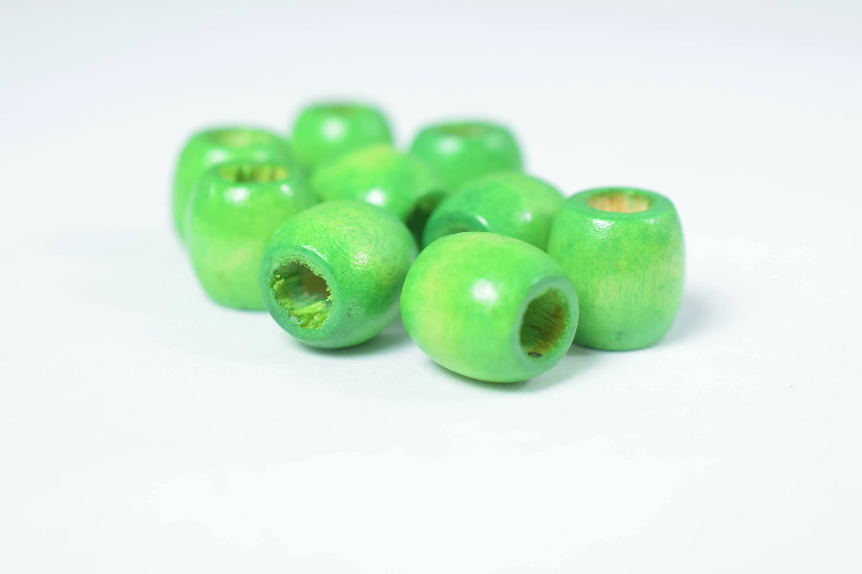 12mm Tube Round Large Hole Green Wooden Beads, Wooden Beading Tools, Large Hole Green Wood Beads,Sold by 1 pack of 250 PCs