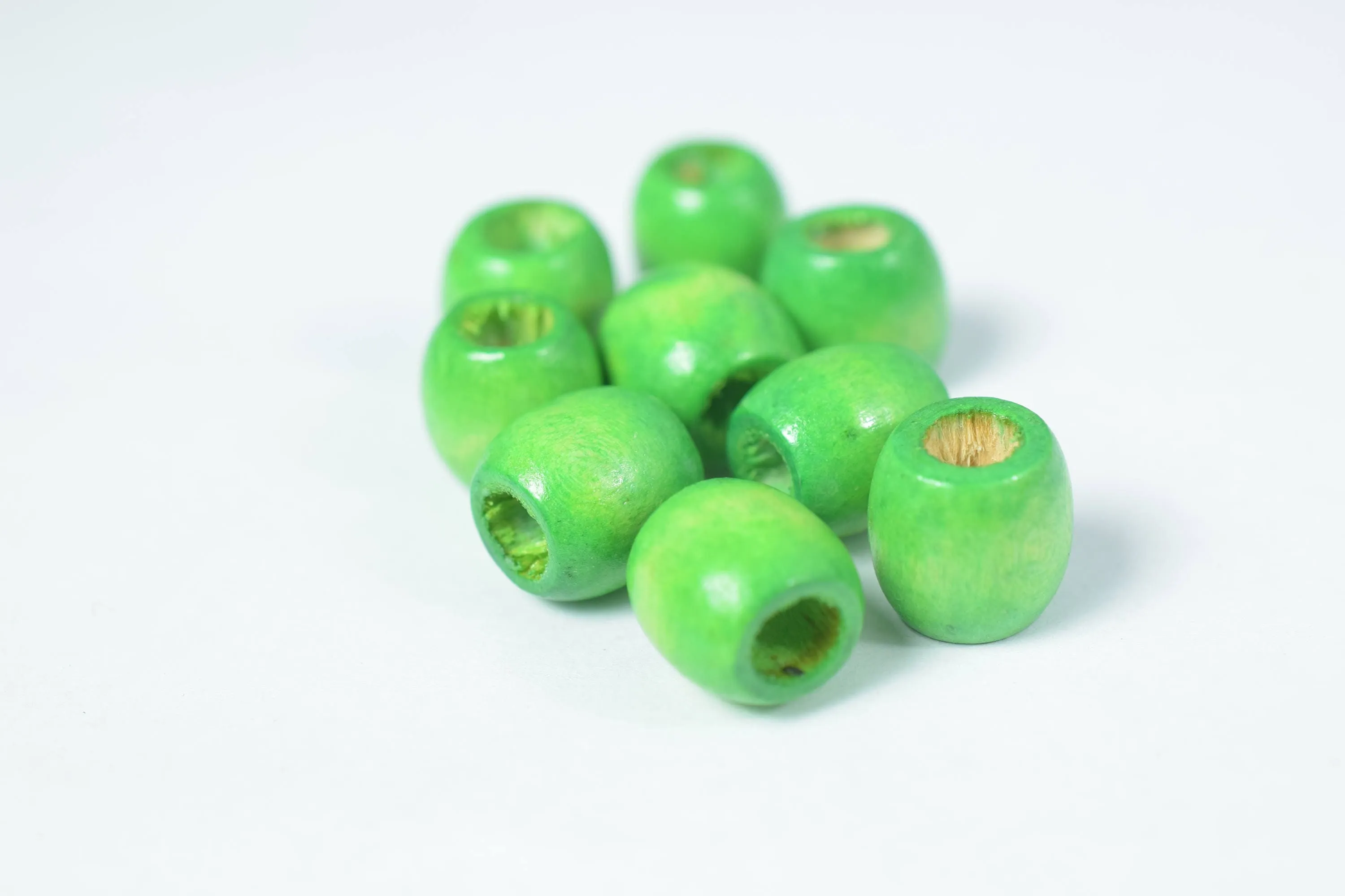 12mm Tube Round Large Hole Green Wooden Beads, Wooden Beading Tools, Large Hole Green Wood Beads,Sold by 1 pack of 250 PCs