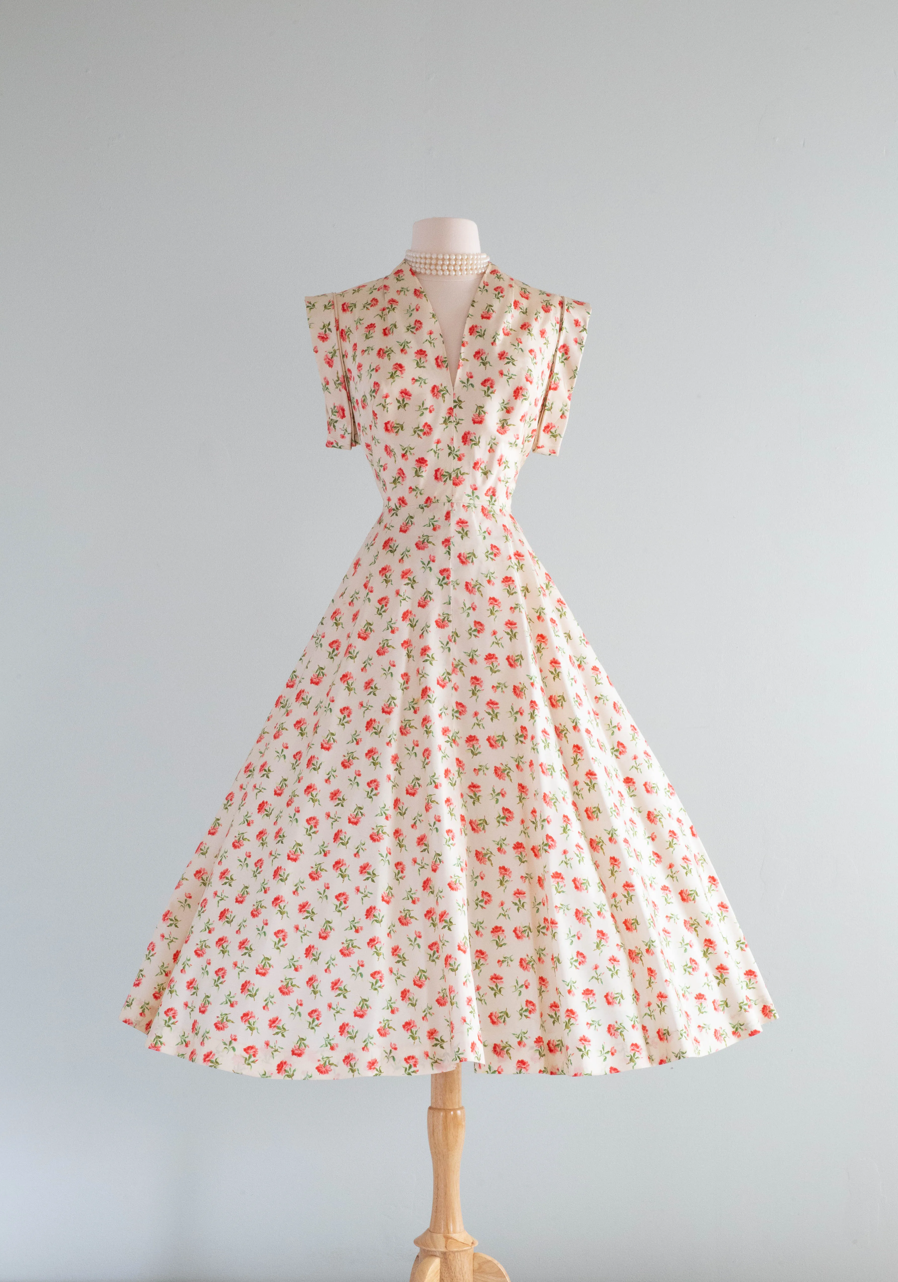 Absolutely Stunning 1950's Traina-Norell Silk Carnation Print Dress / SM