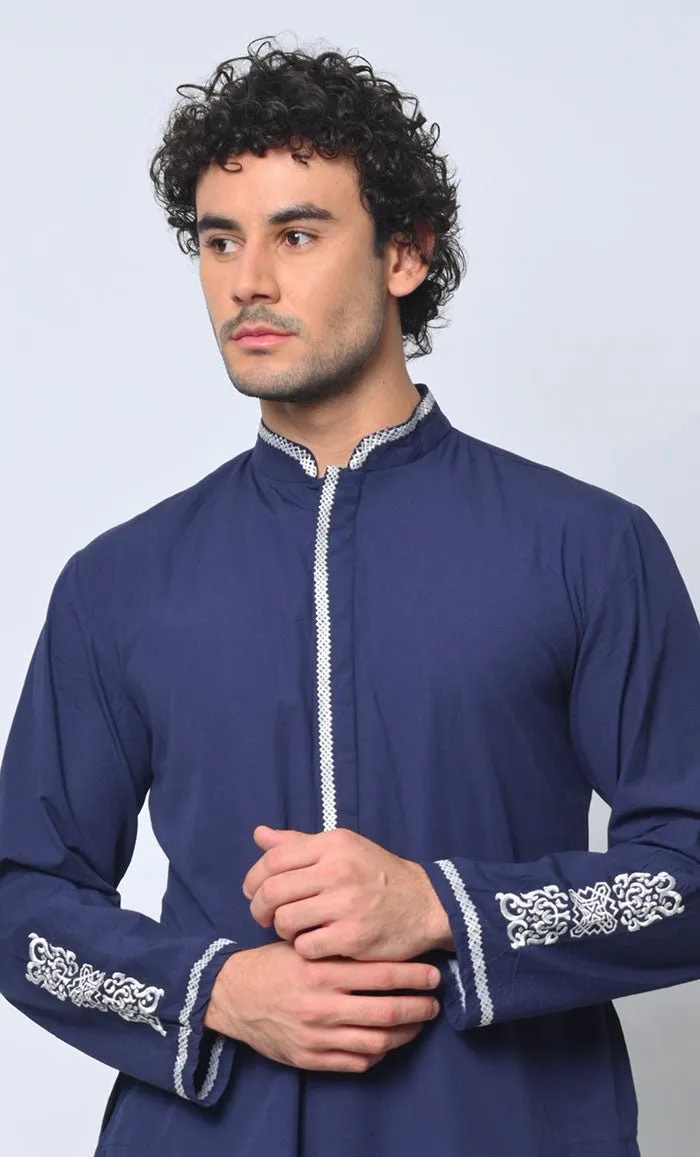 Arabic Elegance Men's Embroidered Navy Thobe With Pockets