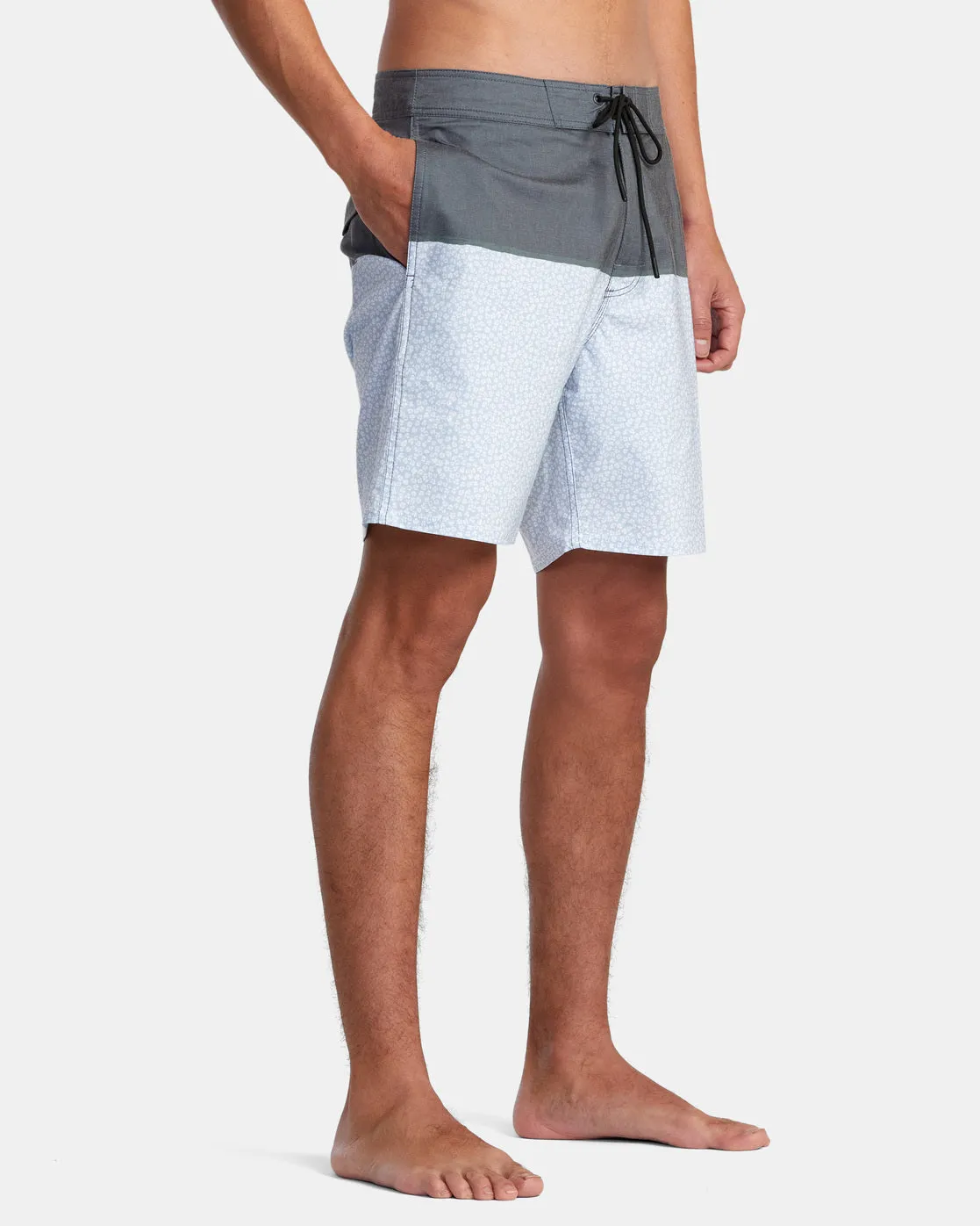 County 18 Boardshorts - Garage Blue