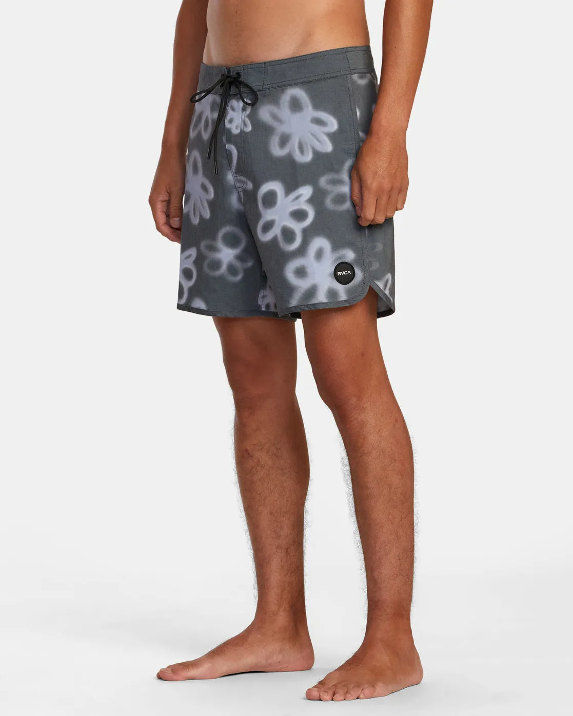 Freeport 16 Boardshorts - Black Daisy