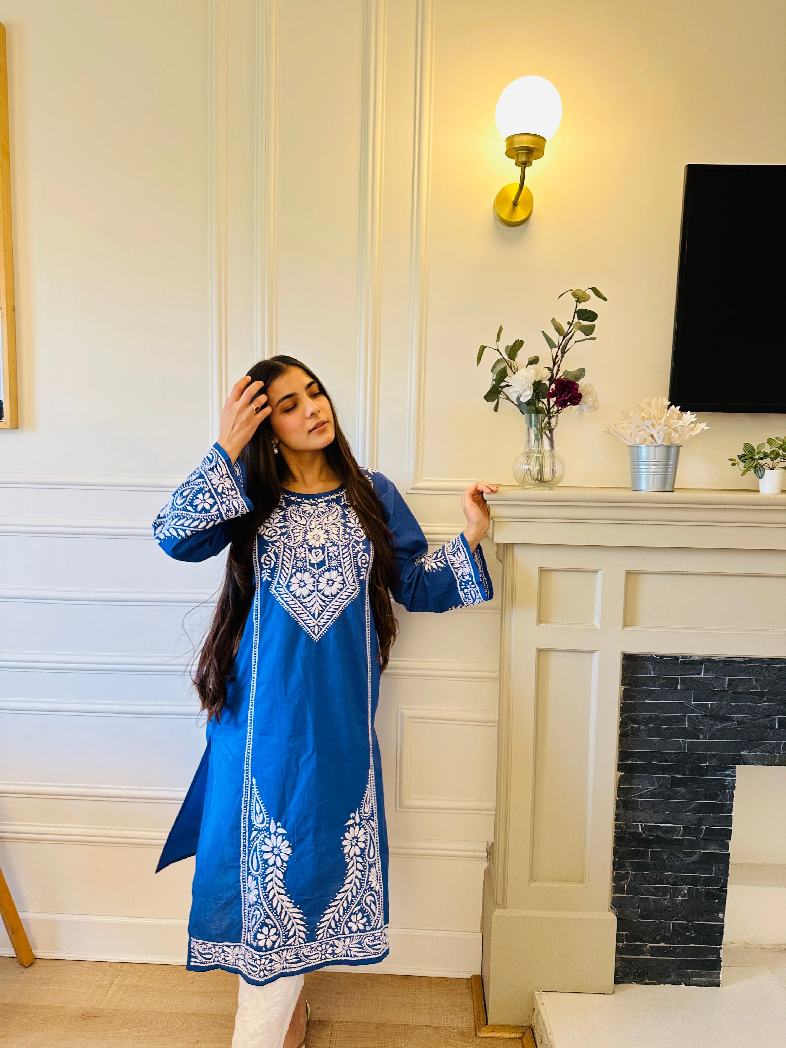 Muskaan in Saba Chikankari Long Kurti in Cambric Cotton - Blue