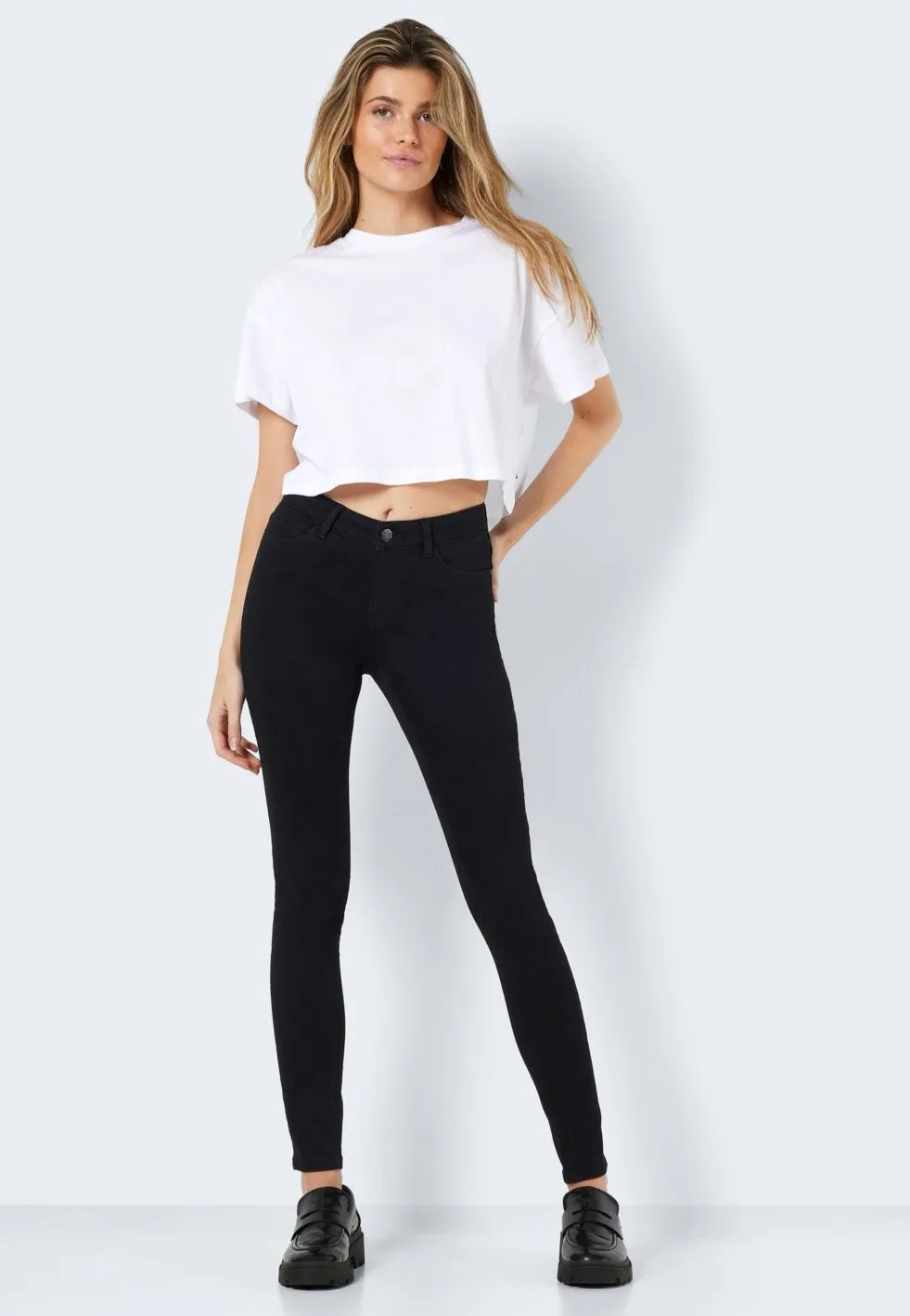 Noisy May - Billie Normal Waist Skinny Black - Jeans