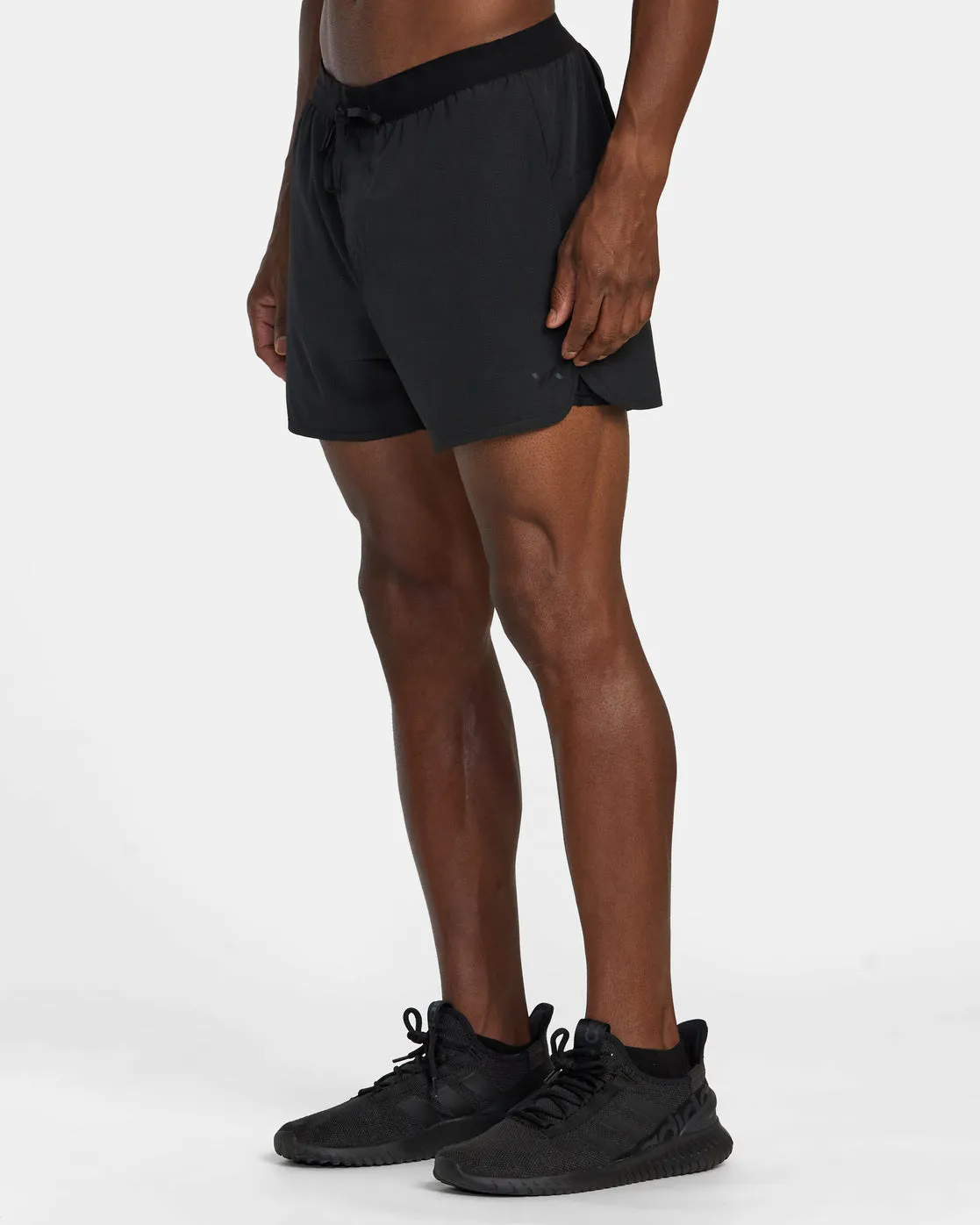 RVCA Runner 14 Elastic Waist Shorts - Black