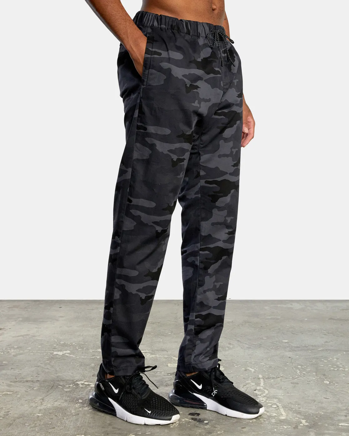 Spectrum Track Pant Iii - Camo