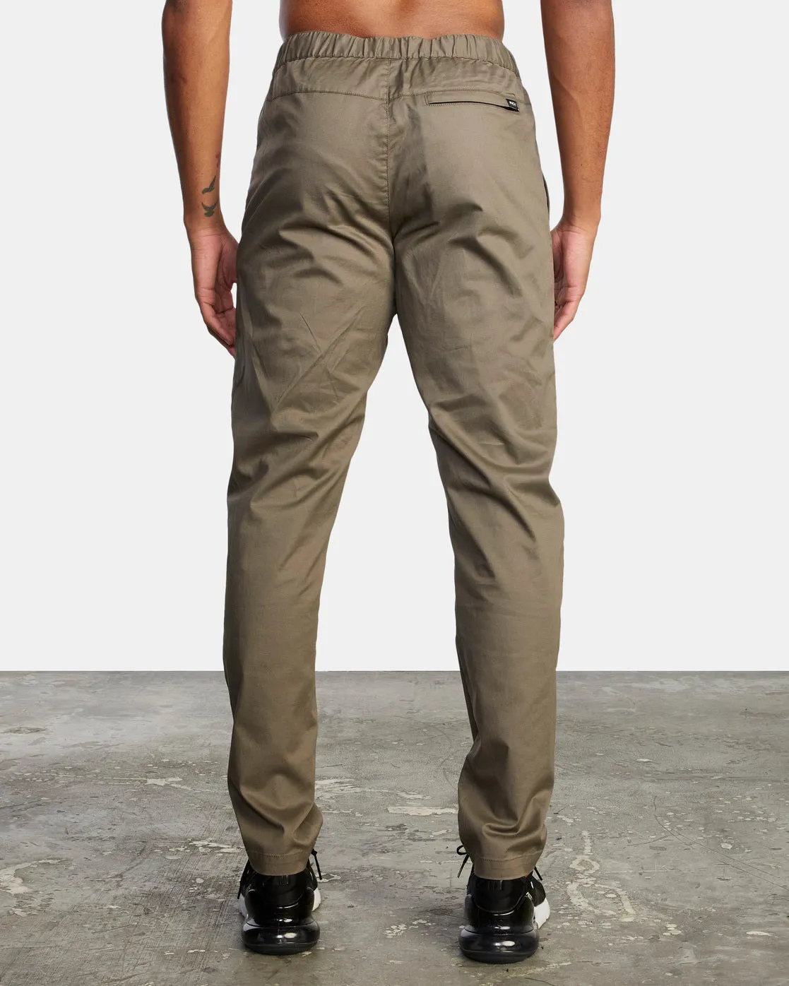 Spectrum Track Pant Iii - Mushroom