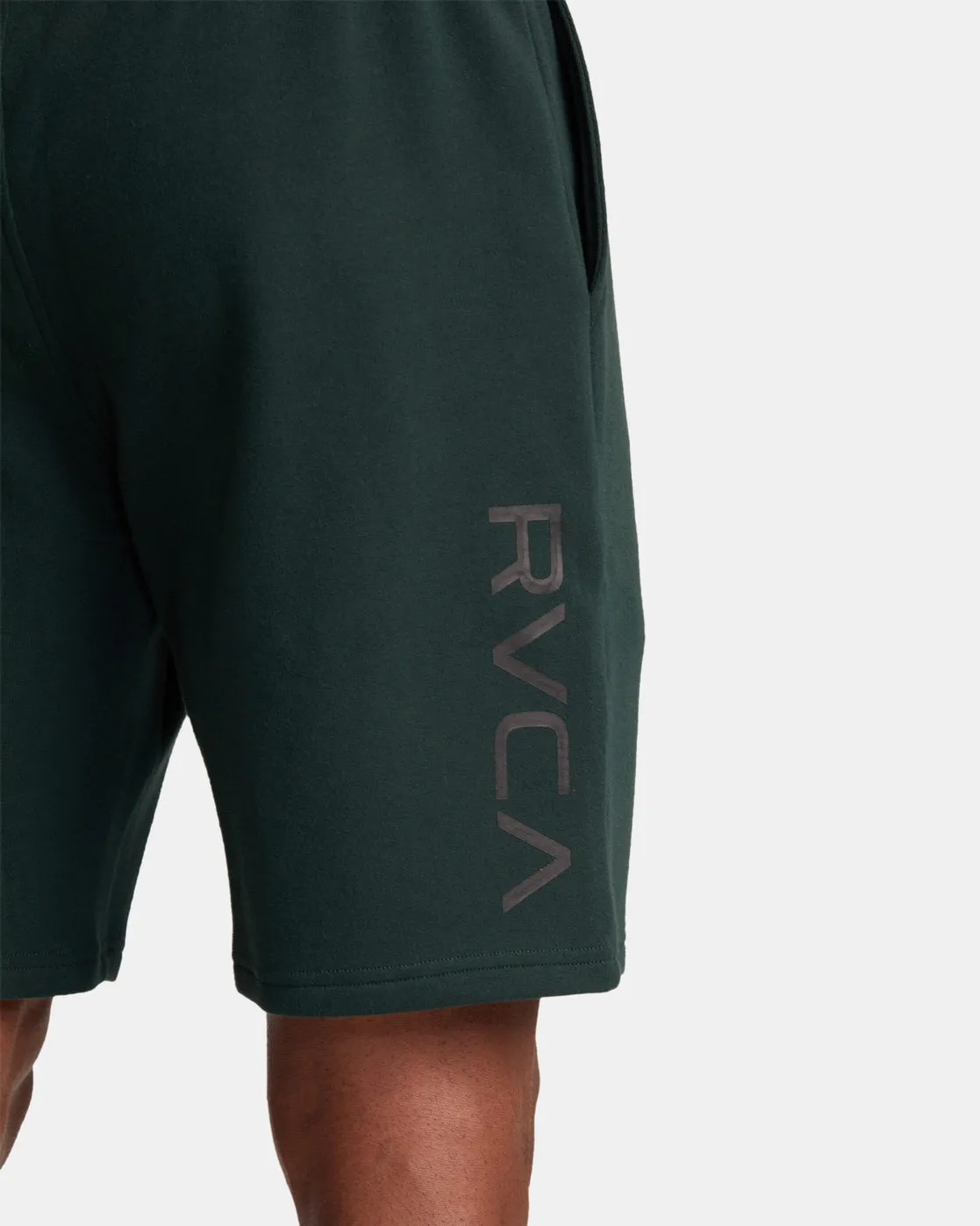 Sport IV 19 Shorts - Oil Green