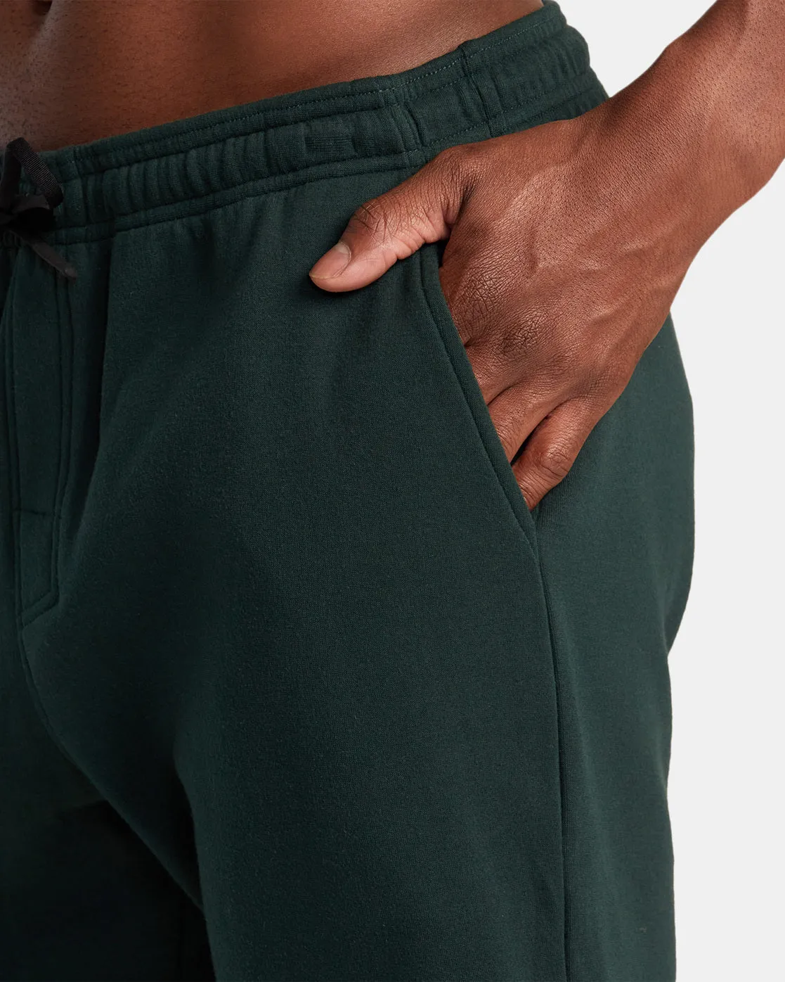 Sport IV 19 Shorts - Oil Green