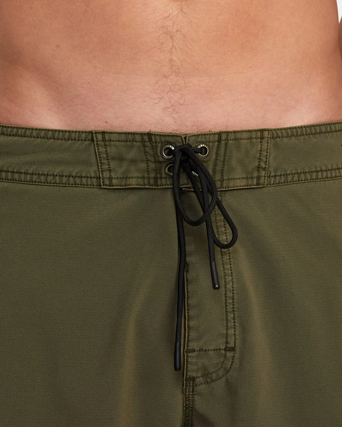 VA Pigment 18 Boardshorts - Olive