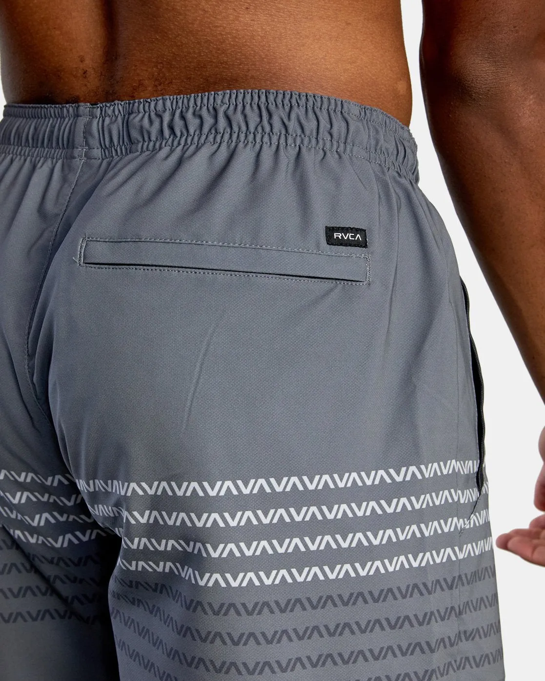 Yogger Stretch 17 Athletic Shorts - Va Stripe Smoke